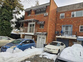 Building Photo - 1792 Lacombe Ave