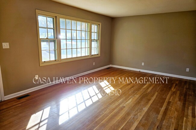 Foto del edificio - Coming Soon! 4 Bed | 1.5 Bath Home in Prim...