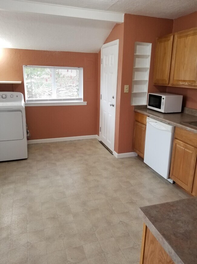 Foto del edificio - 243 Sheridan Rd