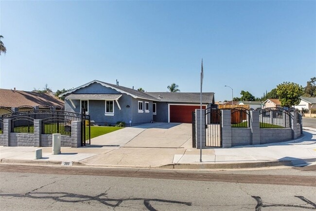 Building Photo - 395 Deep Dell Rd