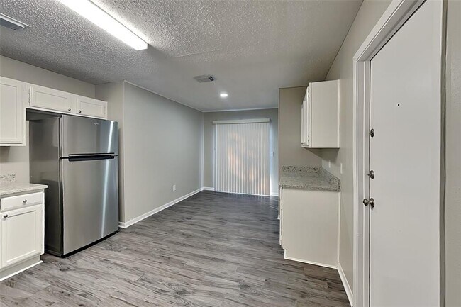 Foto del edificio - 18219 Holly Bend Dr