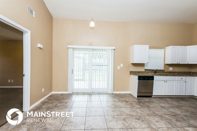 Foto del edificio - 18359 Hawthorne Rd