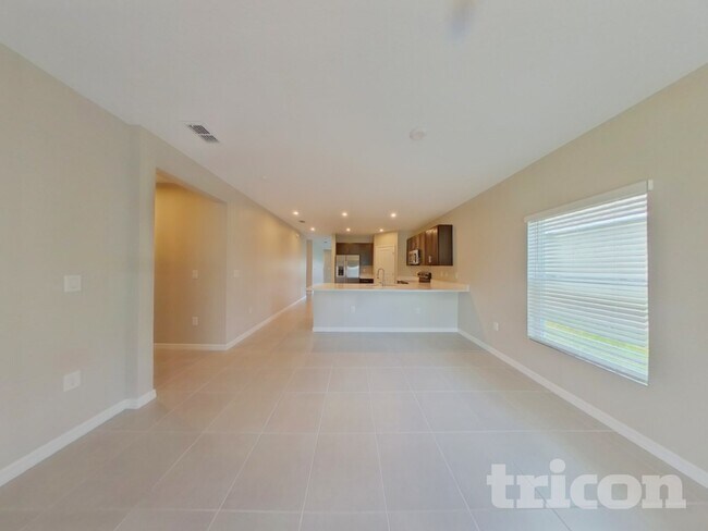 Foto del edificio - 220 Garnet Ave