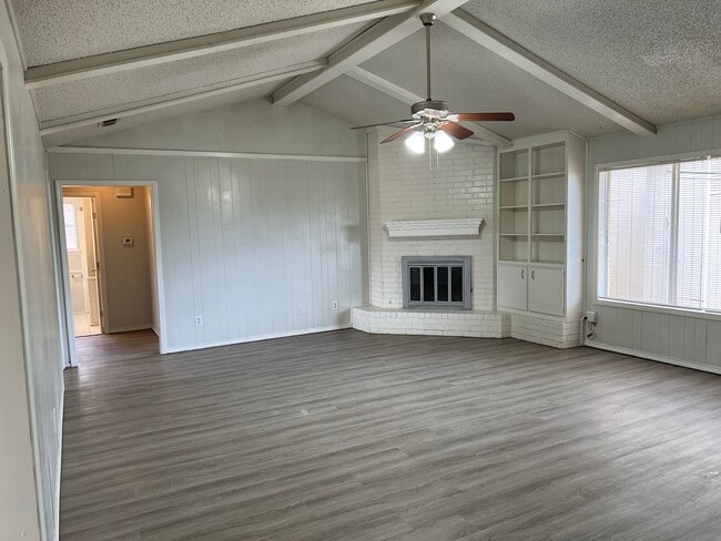 Building Photo - 4608 60th St