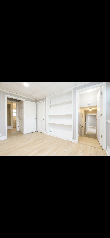 Foto del edificio - 225 Willow Lake Ln