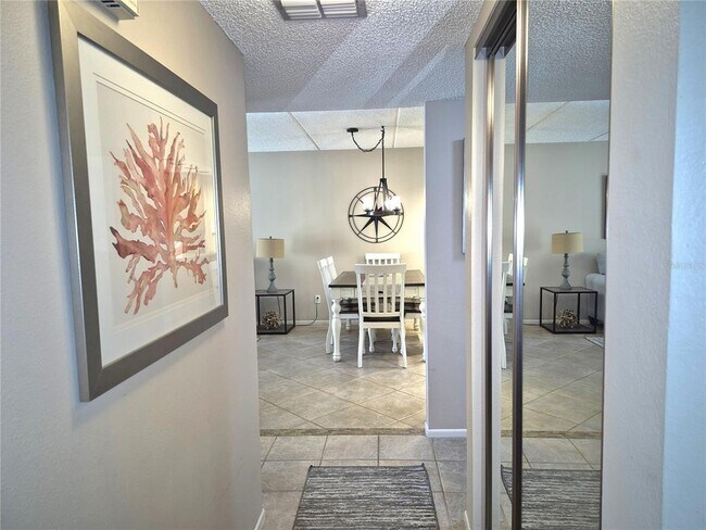 Foto del edificio - 50 Woodlake Pl