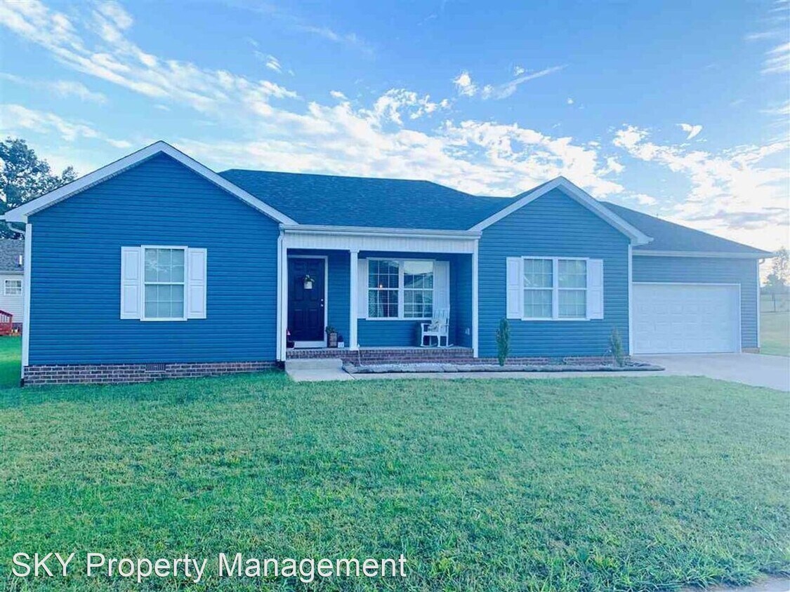 Primary Photo - 3 br, 2 bath House - 206 Logan Lane