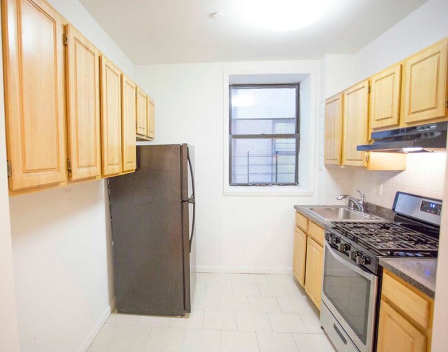 Foto del edificio - 3810 Broadway