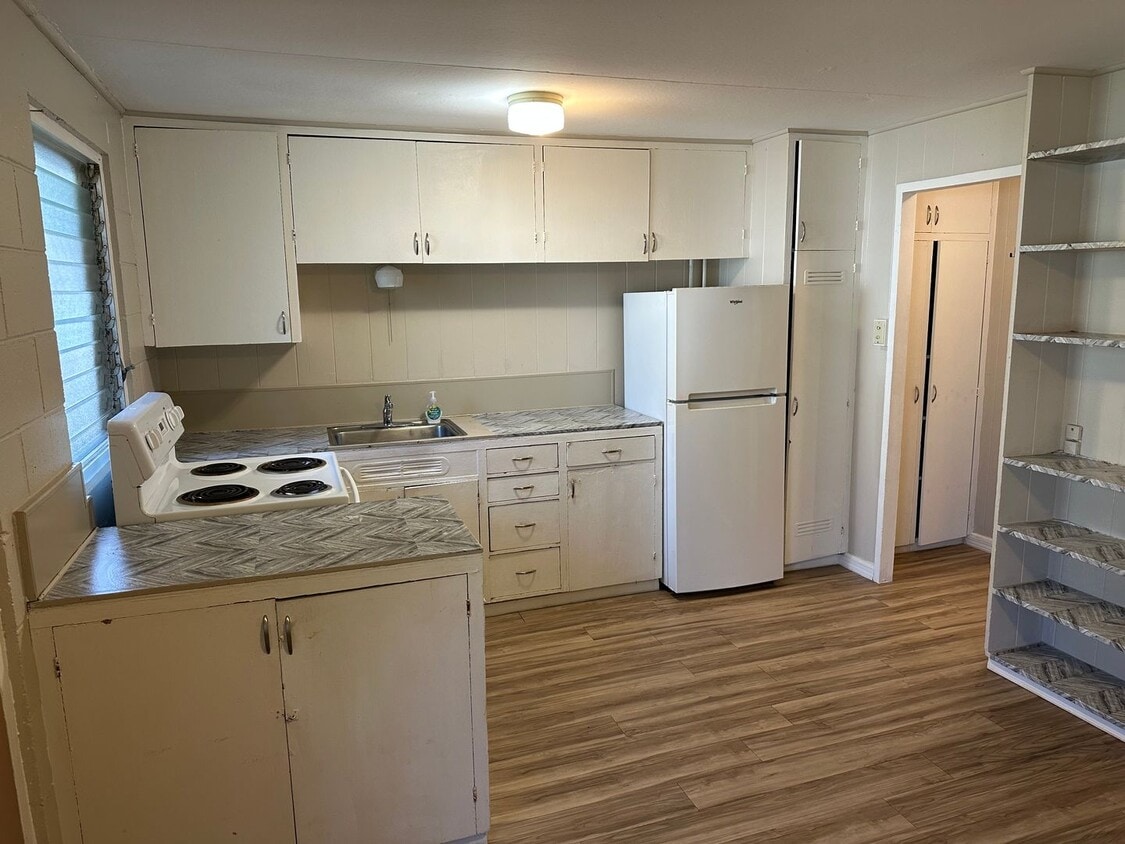 15 Iliahi Street - 15 Iliahi Street