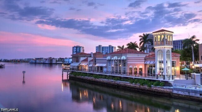 Foto del edificio - 1100 Pine Ridge Rd