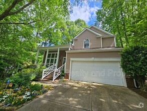 Building Photo - 4015 Brownes Ferry Rd