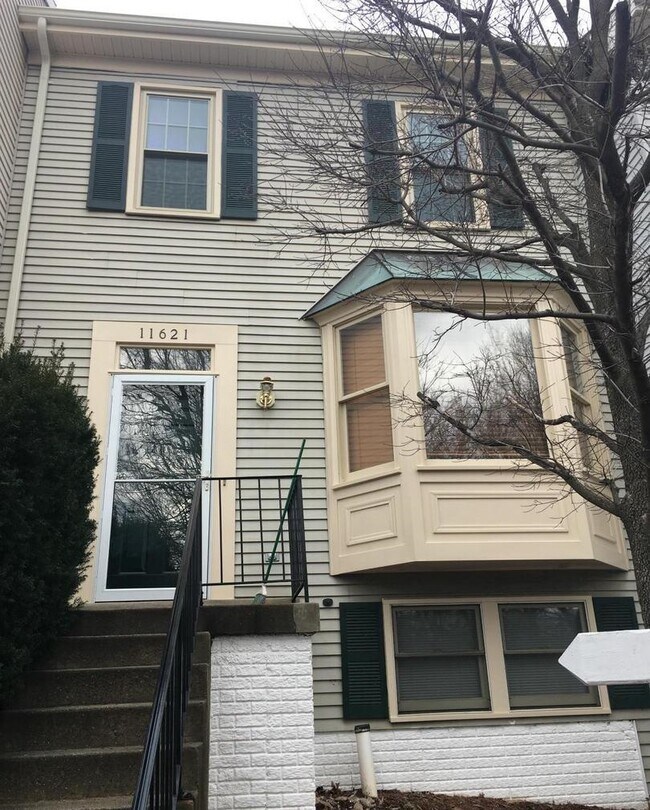 11621 Drumcastle Terrace, Germantown, MD 20876 Townhome Rentals in Germantown MD