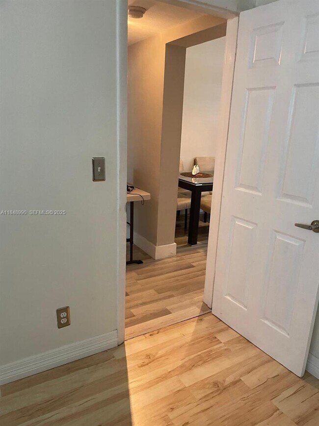 Foto del edificio - 2200 S Ocean Dr