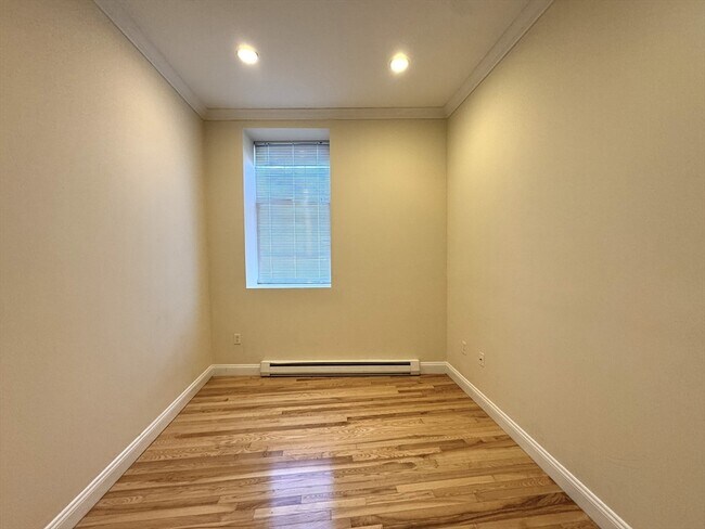 Foto del edificio - 3 Main St