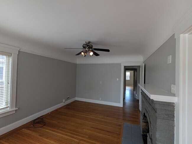 Foto del edificio - 533 Oak Ave