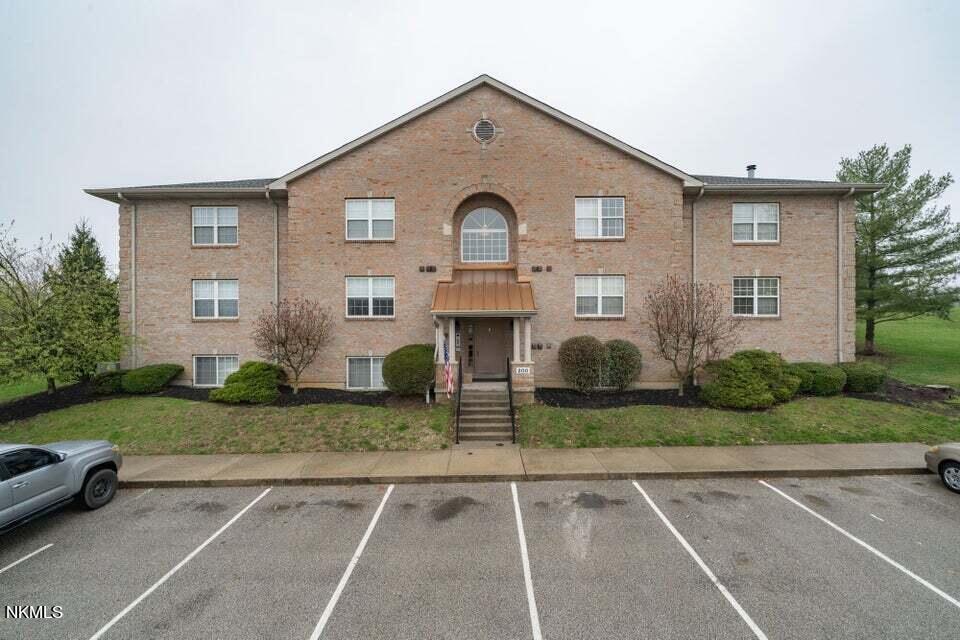 203 Ashley Dr Unit 203, Alexandria, KY 41001 Condo for Rent in Alexandria, KY