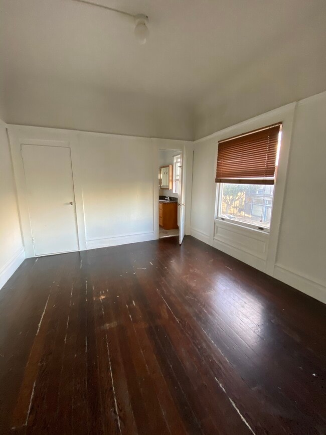 Bedroom 1 - 703 Shrader St