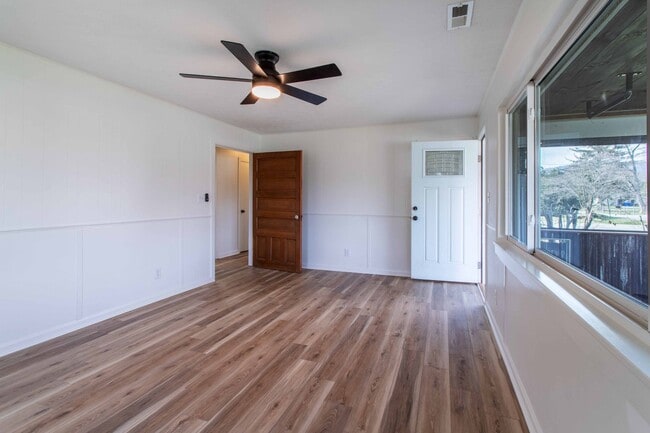 Foto del edificio - Close to Hike/Bike Path