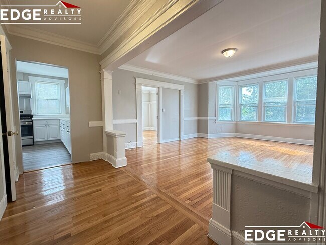 Building Photo - 1705 Commonwealth Ave