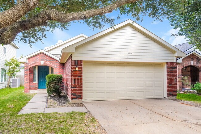 Foto del edificio - 13118 Kingston Point Ln