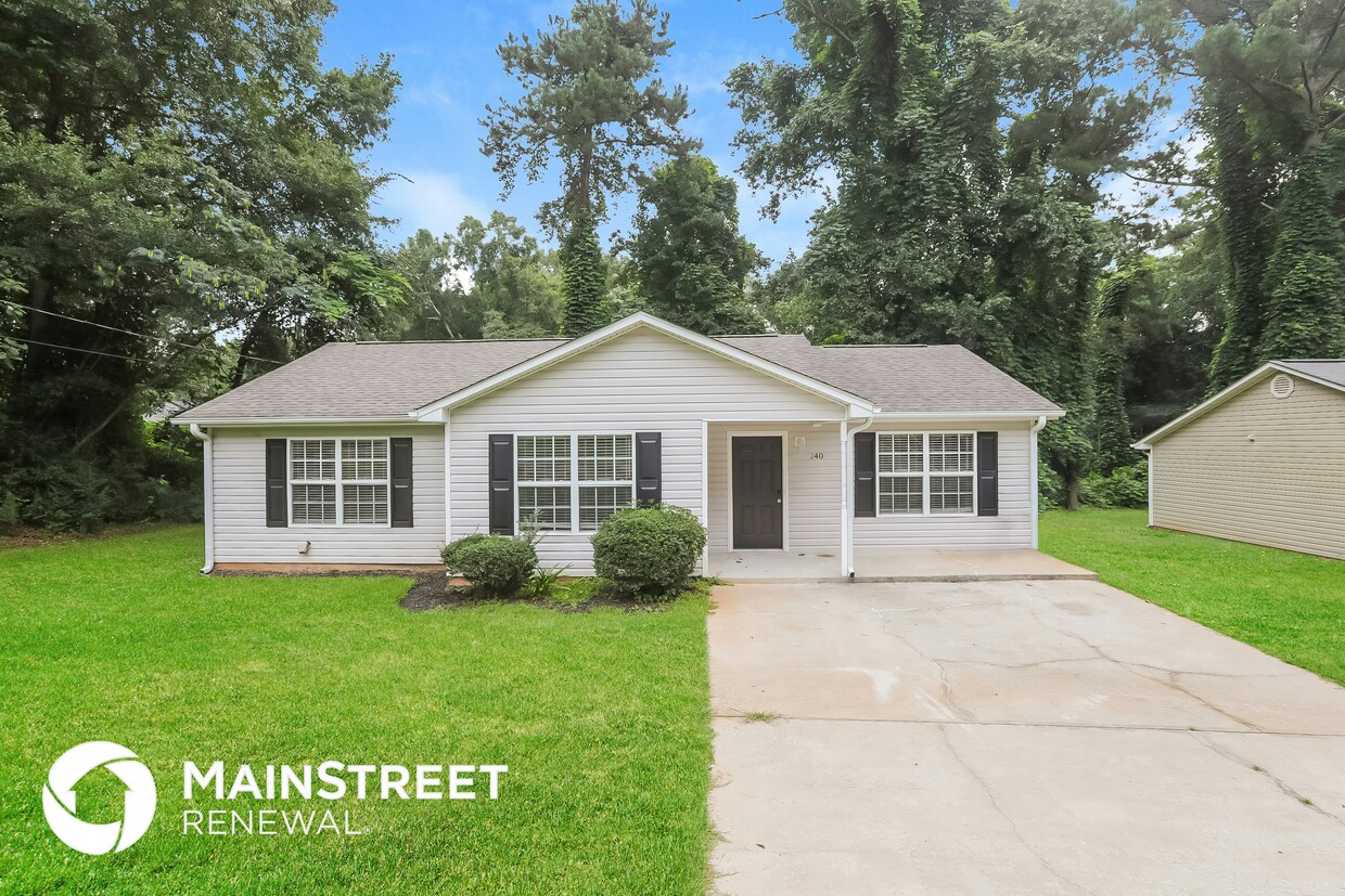 Primary Photo - 240 Elm Pl