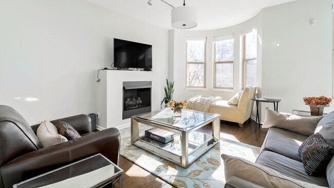 Foto del edificio - 720 W Evergreen Ave