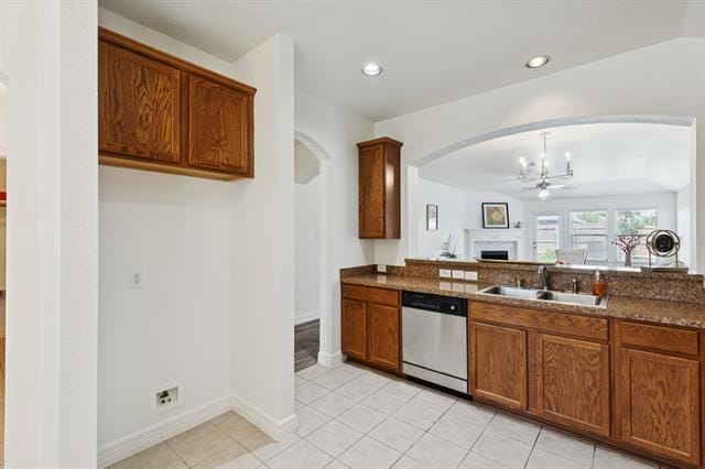 Building Photo - 913 Lovebird Ln