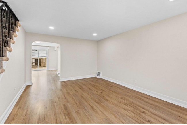 Photo - 622 Magnolia Ave Townhome