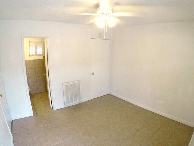 Building Photo - 3515 Fred Wilson Ave