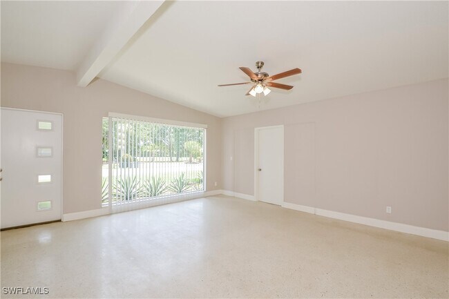Building Photo - 1642 Banyan Dr
