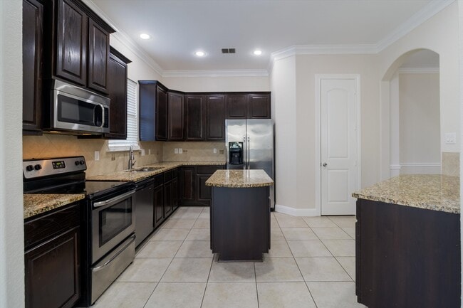 Building Photo - 5118 Thymus Dr