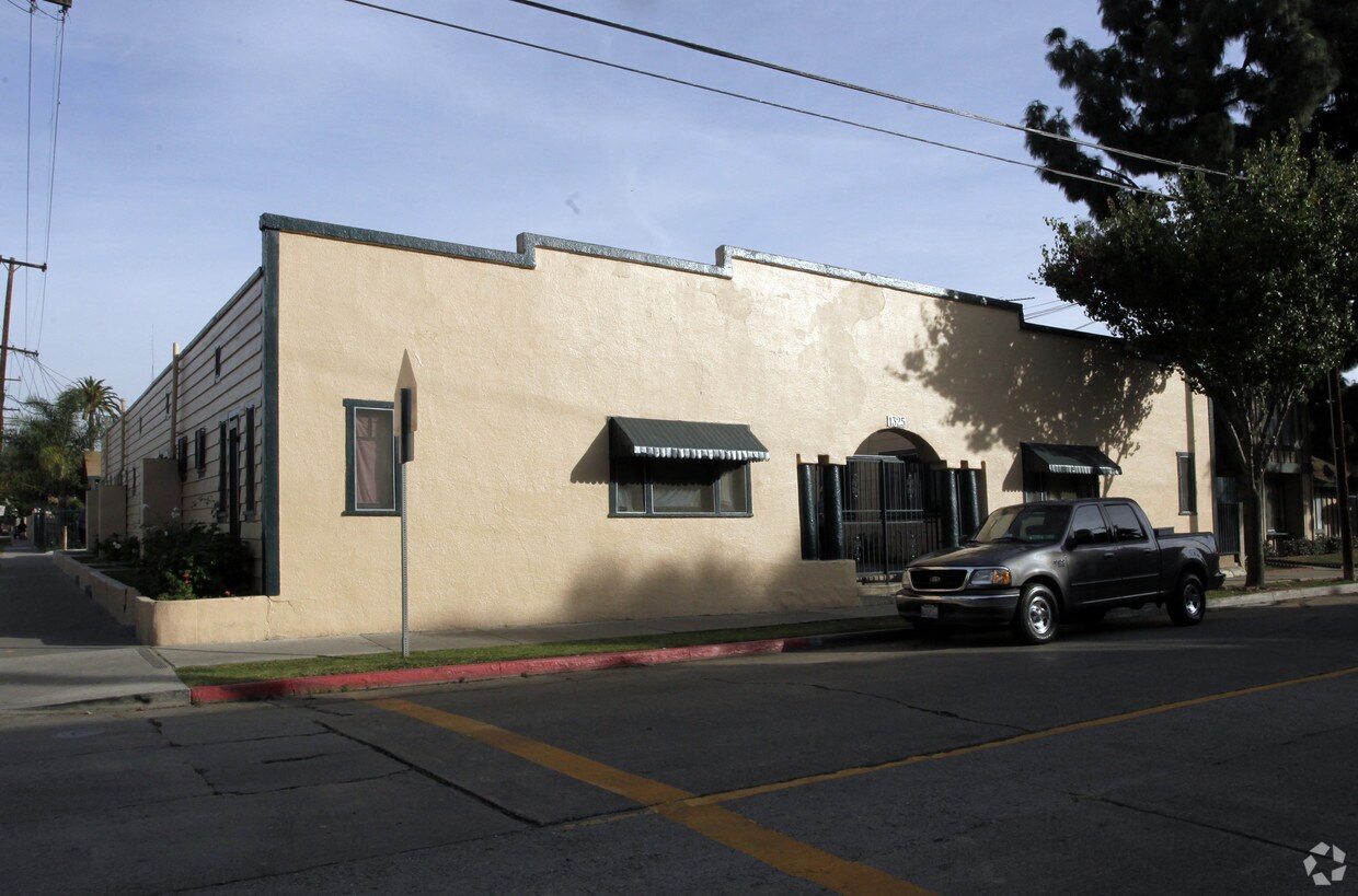 Building Photo - 1325 N French St