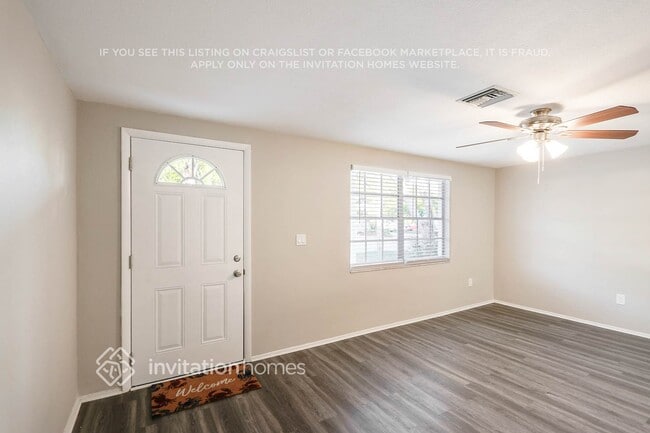 Foto del edificio - 3306 Brookfield Dr