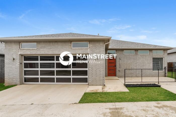 Foto principal - 3 Bedroom Pet-Friendly Home in Oklahoma Ci...