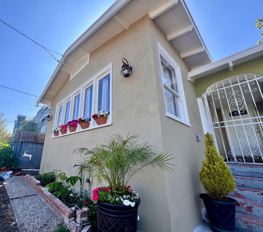 Foto principal - 2642 68th Ave