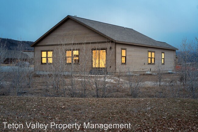 Foto del edificio - 3 br, 2 bath House - 312 Harris Hawk Drive
