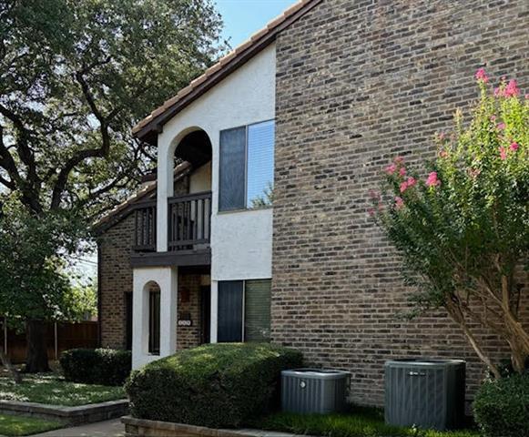 Foto del edificio - 14151 Montfort Dr