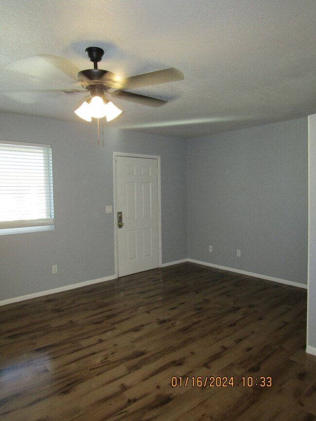 Foto del edificio - 21622 N 23rd Ave