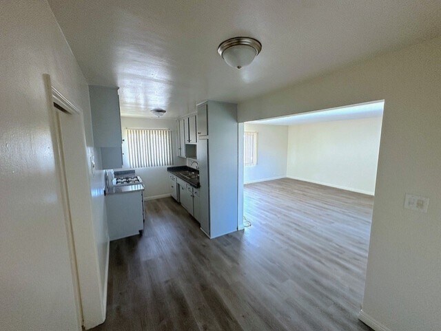 Foto del edificio - 10259 Tujunga Canyon Blvd