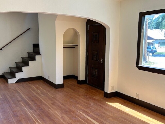 Foto del edificio - 1116 Commercial St