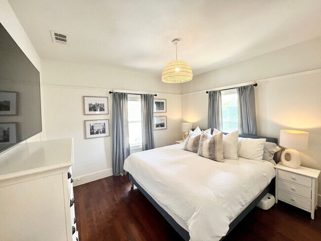 Foto del edificio - 1339 Higuera St