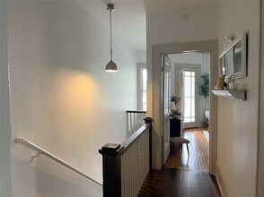 Building Photo - 420 W Franklin St