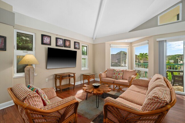 Foto del edificio - Furnished 3 Bedroom 3 Bath Condo