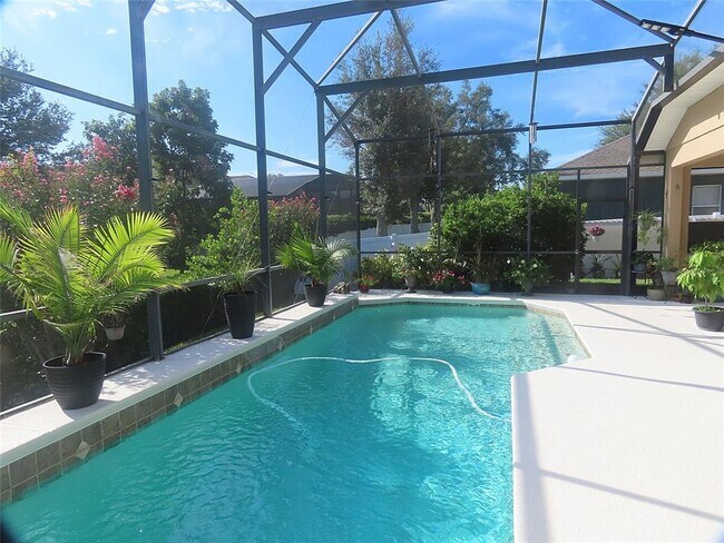 Foto del edificio - 2337 Emerald Rose Way
