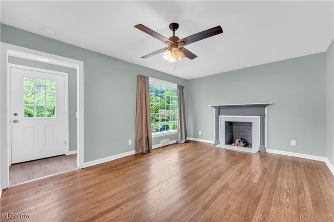 Foto del edificio - 3528 Meadowbrook Blvd