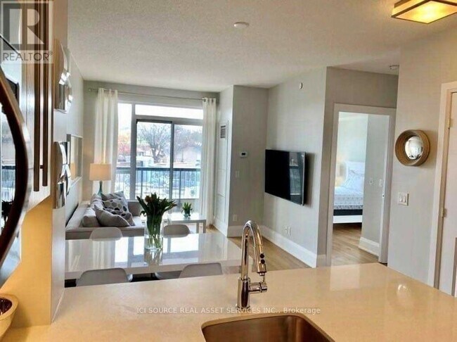 Photo du bâtiment - 1 Old Mill Dr