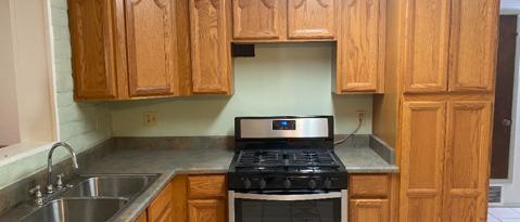 Foto del edificio - 1021 W Edgewater Dr