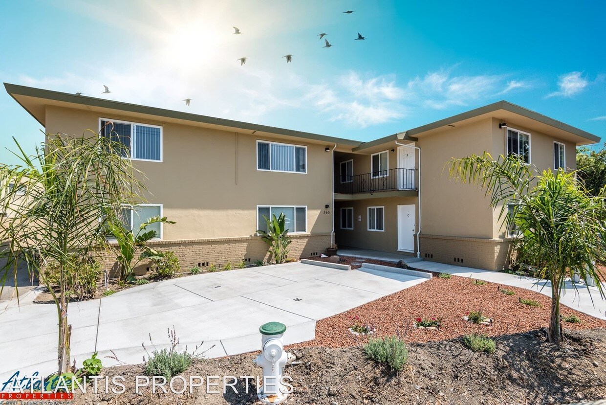 Foto principal - 365 W Weddell Dr