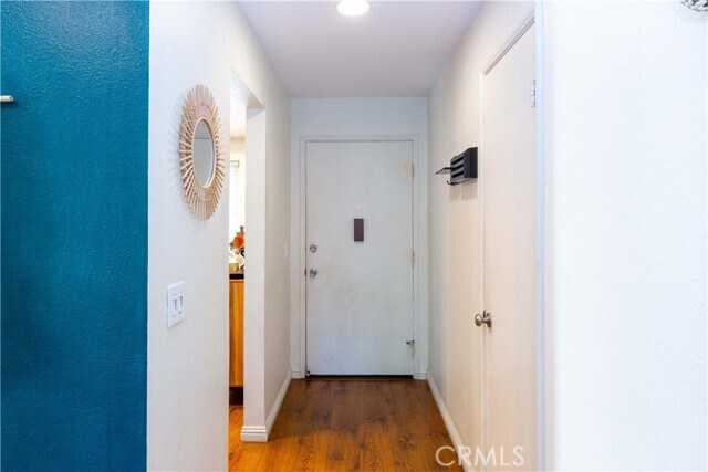 Foto del edificio - 3845 Farquhar Ave