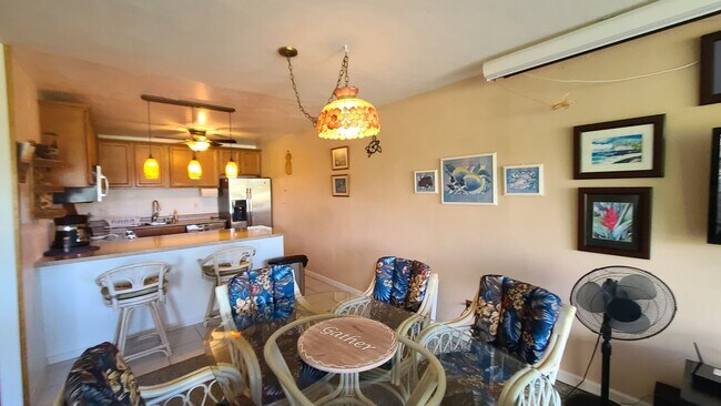 Foto del edificio - 2 Bedroom 2 Bath Furnished Condo